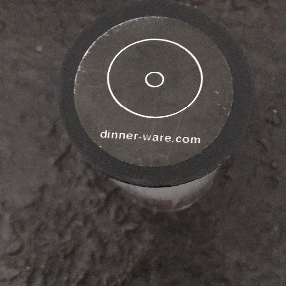 - ❤️NEW SET OF 4 CERAMIC MOD NAPKIN RINGS - Picture 7 of 8